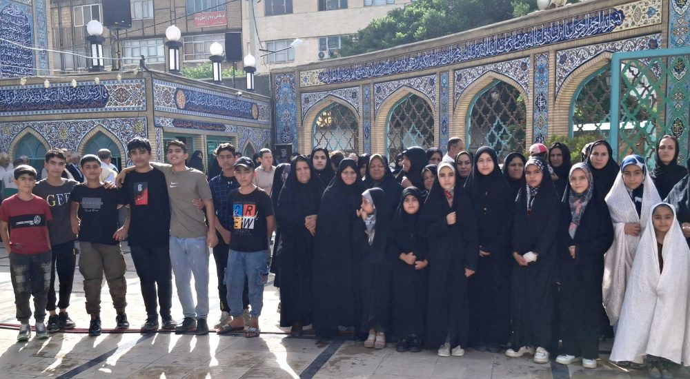 حضور کودکان مجموعه در مراسم سالگرد شهادت آیت الله رئیسی