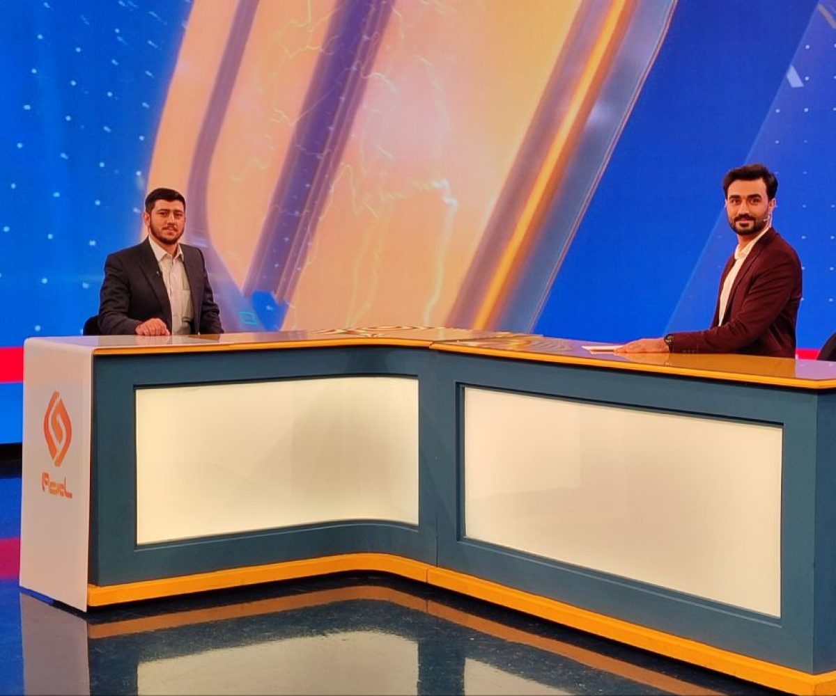 در برنامه های مختلف تلویزیونی از خدمات مون میگیم