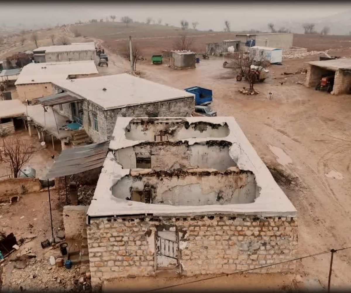 در طول سال ده ها سفرجهادی به استان های مختلف کشور داریم