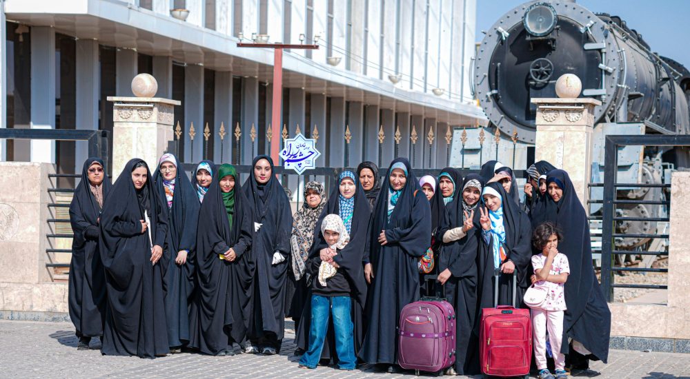 اعزام خانواده خادمان چشم به راه به مشهد مقدس _ مهر ۱۴۰۴ (4)