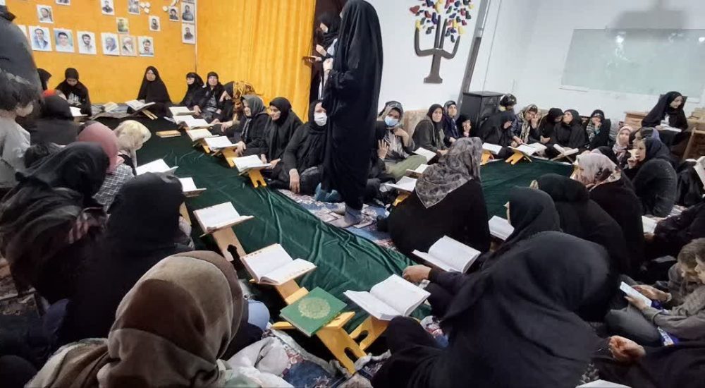 جزء خوانی روزانه و مراسم وفات حضرت خدیجه س (1)