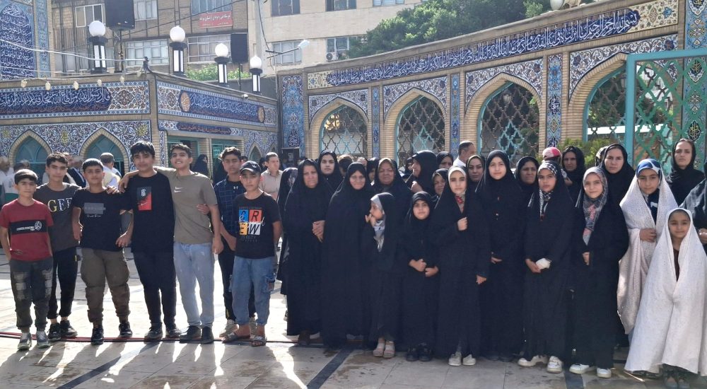 حضور کودکان مجموعه در مراسم سالگرد شهادت آیت الله رئیسی