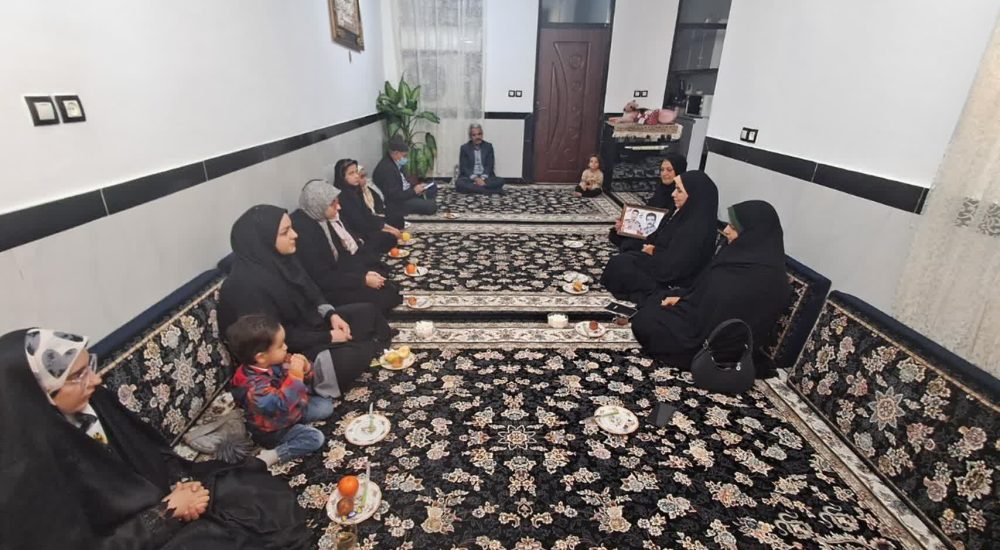دیدار با خانواده معظم شهدا
