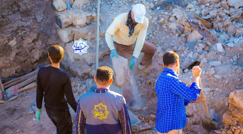 ساخت خانه برای خانواده محروم روستایی _ انارک؛ فاز دوم_ خرداد ۱۴۰۴ (8)