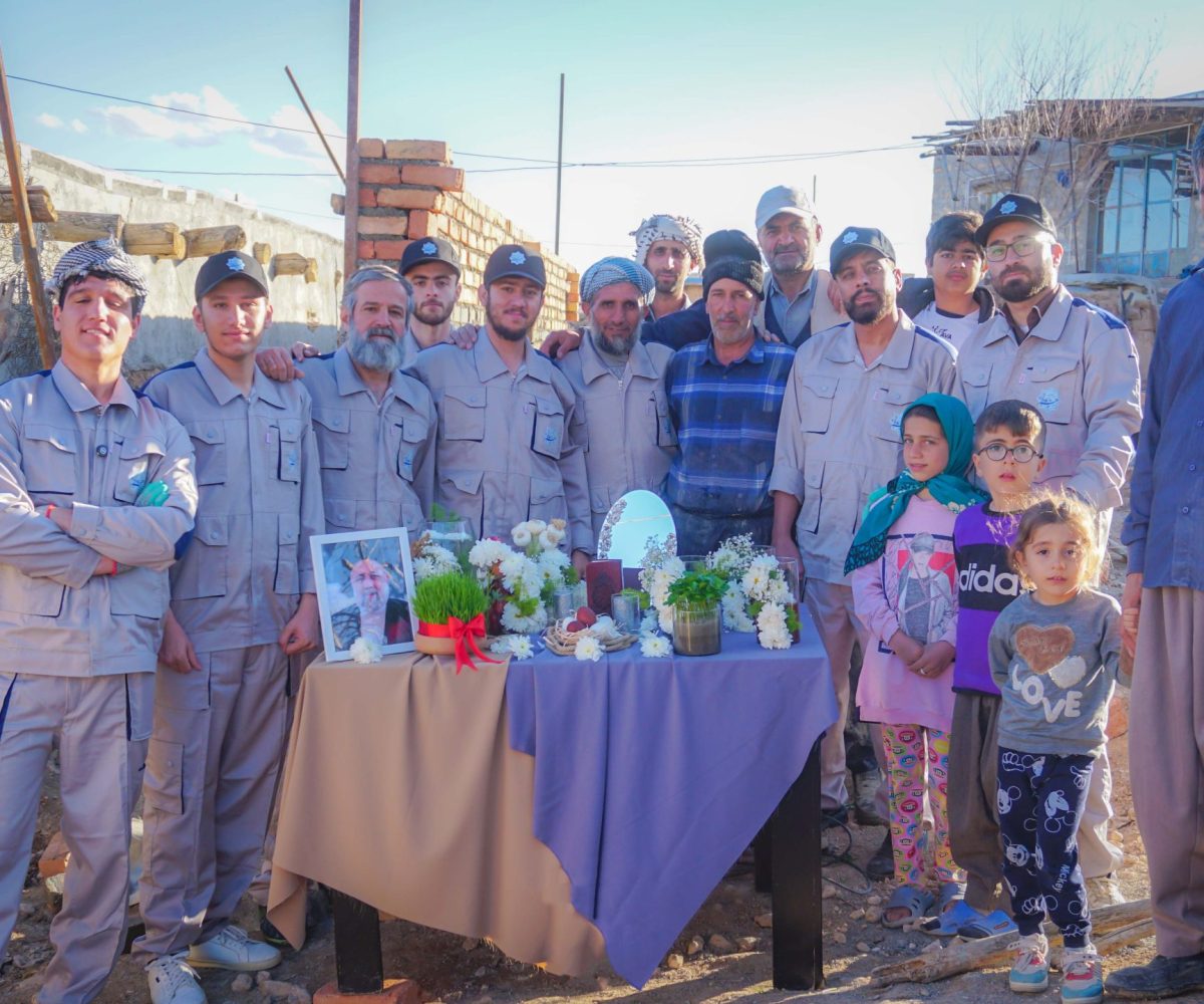 تیم عمرانی مجموعه، ایام نوروز و سال تحویل در مناطق محروم هستند.