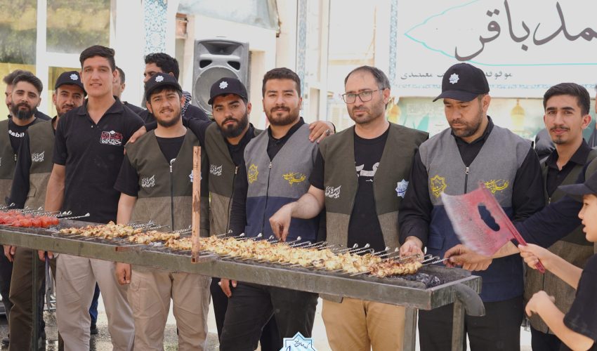 پخت ۴ هزار پرس جوجه کباب _ مسجد معتضدی _تاسوعا و عاشورا ۱۴۰۴ (3)